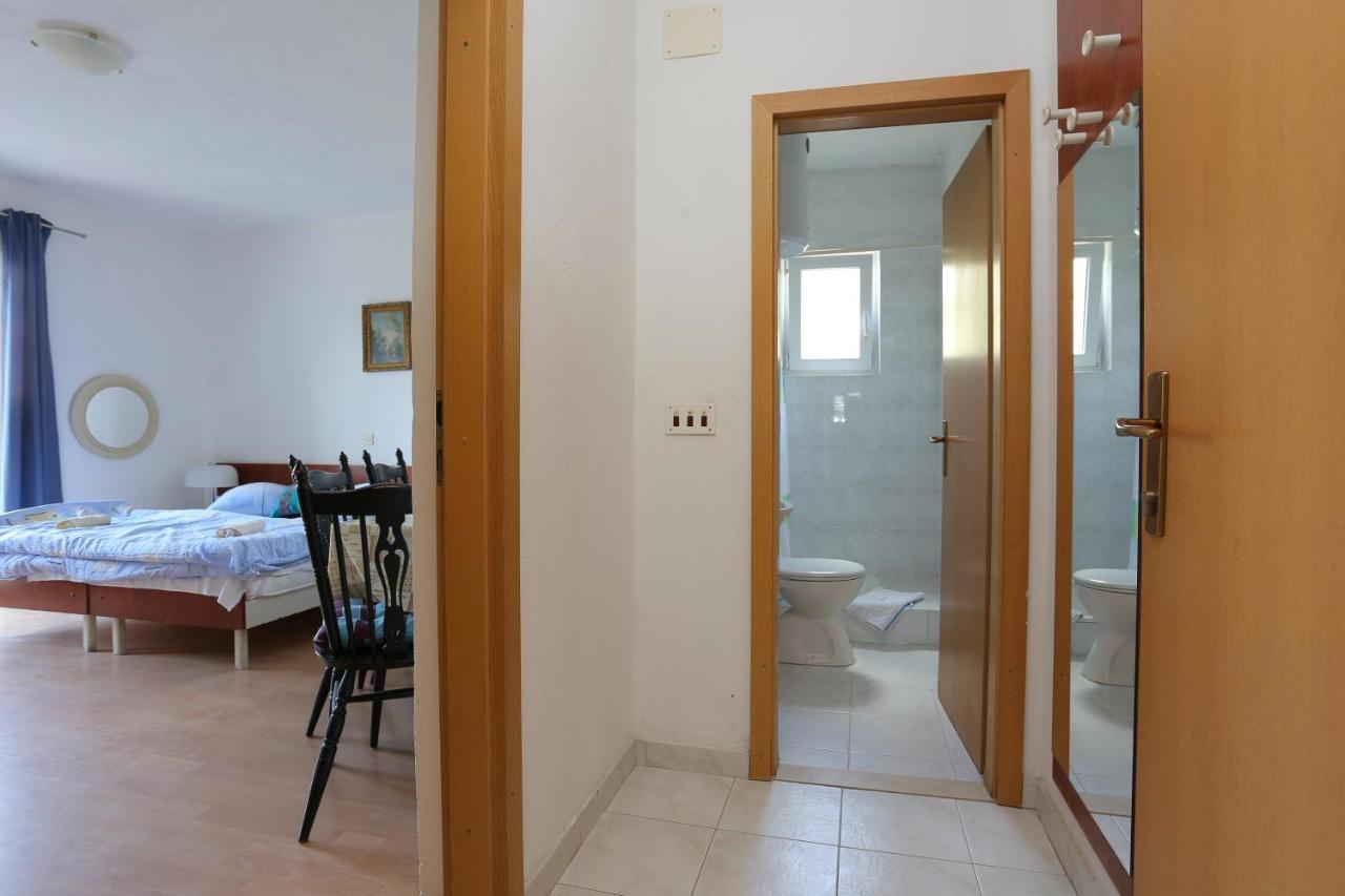 Apartment Tucepi 2676B Екстериор снимка